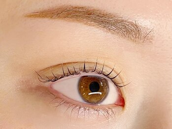 サオリー(saolee)の写真/眉毛スタイリングはサロンでする時代★高技術×ハイセンスなデザイン力で眉毛迷子さんも驚くほどの美眉に♪