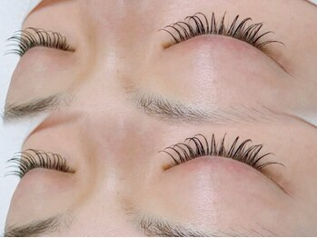 髪化粧アイラッシュ(髪化粧eyelash)の写真/自然でナチュラルから根元が立ち上がったぱっちり華やかな仕上がりの目元まで★幅広いデザインを実現◎