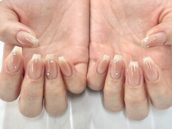 チークマグネットフレンチネイル