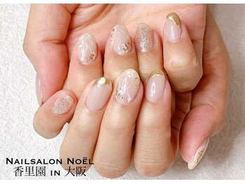 ノエル(Noel)/ホワイトミラー×大理石ネイル