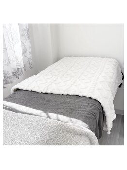 サロナプア(Salona Pua)/エステルーム