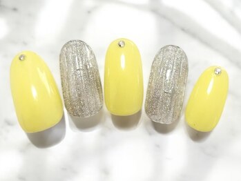 リリー(Lilly)/ワンカラーネイル