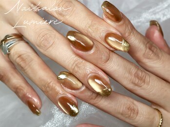 リュミエール(Lumiere)/ゴールドミラーネイル