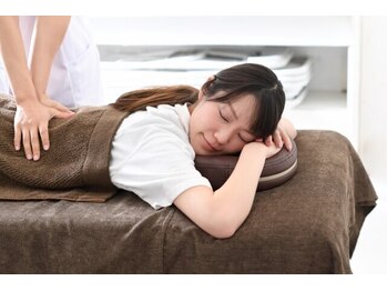 サマサマ(Sama-Sama)/60代からの整体