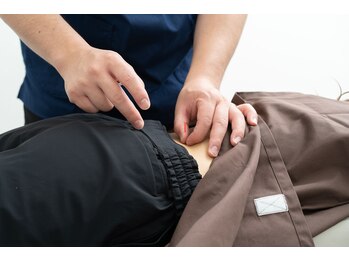 ネクスト鍼灸骨盤整骨院(Next鍼灸骨盤整骨院)の写真/極細の鍼でアプローチ!痛みはほぼ感じず、自律神経を整え首肩こり・腰痛に◎初めての方もリラックス施術◎