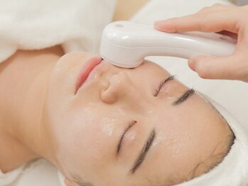 ミュー 刈谷店(mieux)の写真/駐車場完備！【平日限定50%OFF！mieuxスペシャルコースご新規様￥5500】均一で明るい素肌へ導きます！