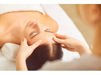 トゥジュール バイ ボウケンフライ(toujours by Bokenfly)/【本気】の【ヘッドスパ】