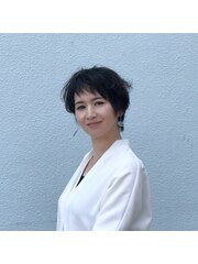 大山　琴子(ネイリスト)