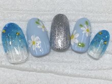 ハニービービー(Honey Bee Bee)/春フラワーネイル