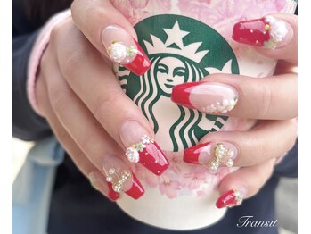 ストロベリーネイル