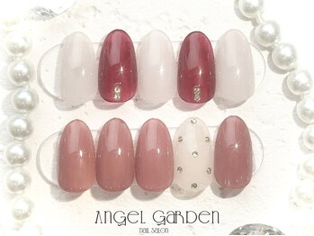 エンジェルガーデン 青山店(Angelgarden)/上品ピンクデザイン