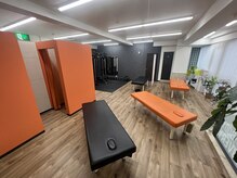 ポジティブストレッチ/【広めの店内です】