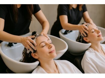 タカハシ ヘアーアンドスパ(TAKAHASHI HAIR&SPA)の写真/友人や家族と利用できるクーポンあり◎全身の強張りを手放し、心身ともに癒されるひと時を…