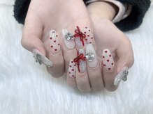 クイーンネイル 新宿(Queen nail)/長さ出し　持ち込みデザイン