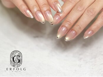 エアフォルクギンザ 横浜店(ERFOLG GINZA)の写真/大人女性に似合う上品デザインが豊富!持ち込みも対応可能★フィルイン×パラジェル使用で美爪育成も◎