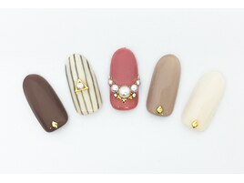 ストライプ×パールネイル