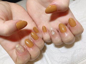 ネイル&アイラッシュ ルミア(Nail & Eyelash LUMIA)/シンプルネイル