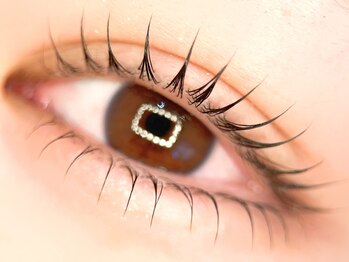 リュクス 片倉店(Luxe)/上下のパーマならもっと目力UP!