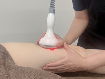 ラシェス 熊谷店(Luscious kumagaya)の写真/超最先端を熊谷で味わえる☆下半身をスッキリさせたい方に☆1人1人に合わせた施術で憧れのスッキリ美脚！