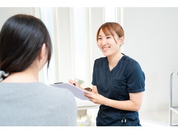 ゆうえん整骨院の写真/【初めてでも安心】徹底的なカウンセリングで原因を追究！お悩みの根本改善へ導く本格施術が魅力♪