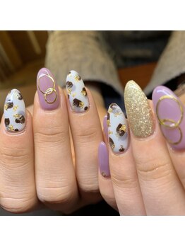 デュオ(duo)/冬カラーにインパクトアート!