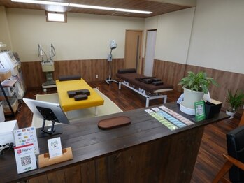 ふくだの樹になる施術院の写真/国家資格保持・歴20年院長が根本原因を改善！長崎/諫早でどこも改善しなかった辛い首肩コリや猫背に