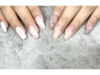 ケーエヌ(KN)/クリアフラワーネイル