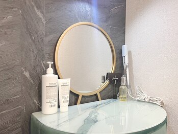 ゲントツ 新宿の写真/【小顔x毛穴】小顔矯正+ヘッドスパ+毛穴¥13000→¥8900 小顔x毛穴もスッキリ!