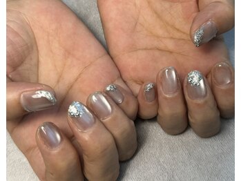 アールドットジーネイル(R.G NAIL)/