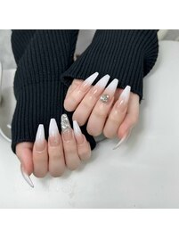 グラデーションフレンチネイル