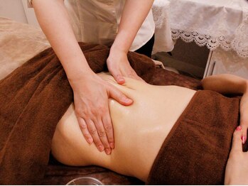 ラスター(Luster)/アロマリンパ×腸セラピー