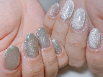 サロン ヴィーヴ(salon Vive)/#シルバーマグネット