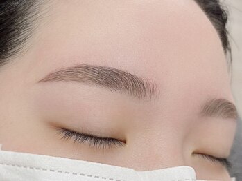 スピカプラス(Spica+)の写真/目元の印象は眉毛から☆【眉毛&まつ毛デザイン】美眉WAXスタイリング・まつ毛パーマ¥9500