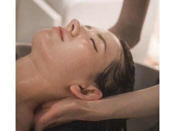 シグサ 横浜(SIGUSA)/ヘッドスパ