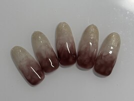 赤みブラウンニュアンスネイル