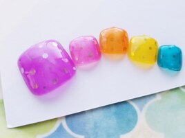 カラフルドットネイル