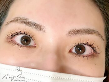 アマリリス(Amaryllis)/上下でぱっちり♪まつげパーマ