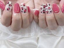 ハニービービー(Honey Bee Bee)/派手レオパードネイル