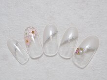 シックネイル(CHIC nail)/ホロフラワー 斜めフレンチ