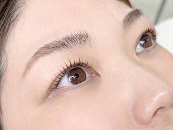 リグレイス(Re.Grace)の写真/高分子ケラチントリートメントパーマでまつ毛を傷ませない！大人可愛いまつ毛パーマ¥6300～