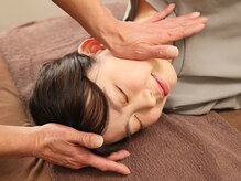 京都整体サロン　リファインネス　烏丸/小顔矯正でフェイスラインが張る