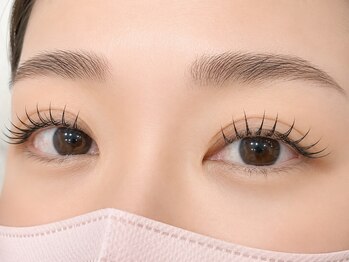 エムズビューティーサロン(M's Beauty Salon)/フラットラッシュエクステ