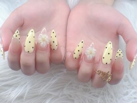 イエロー×3Dお花ネイル