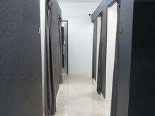 キレピア 熊本インター店(kirepia)/ALL個室各ブースにお入り下さい