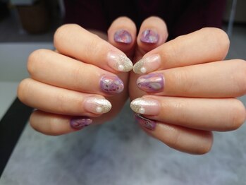 アトリエ ラヴィエベル(Atelier La vie est belle!)/人気NO１！月替わりデザイン