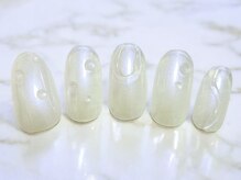 リリー(Lilly)/水滴ネイル