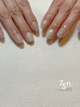 ナゴン(75n.)/ホワイトワンカラー