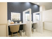アンジュ(ANGE)の雰囲気(【メイクルーム完備】ドライヤー、ヘアアイロン、コテ貸し出しOK)