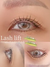 アイモア 一宮店(eye mor.)/瞼を避けてぱっちりパーマ♪