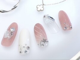 ヌーディーカラーで大人夏ネイル
